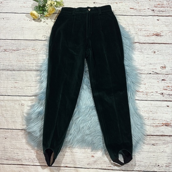 Vintage BOGNER Green Velvet Stirrup Ski Pants High Rise - Picture 1 of 9